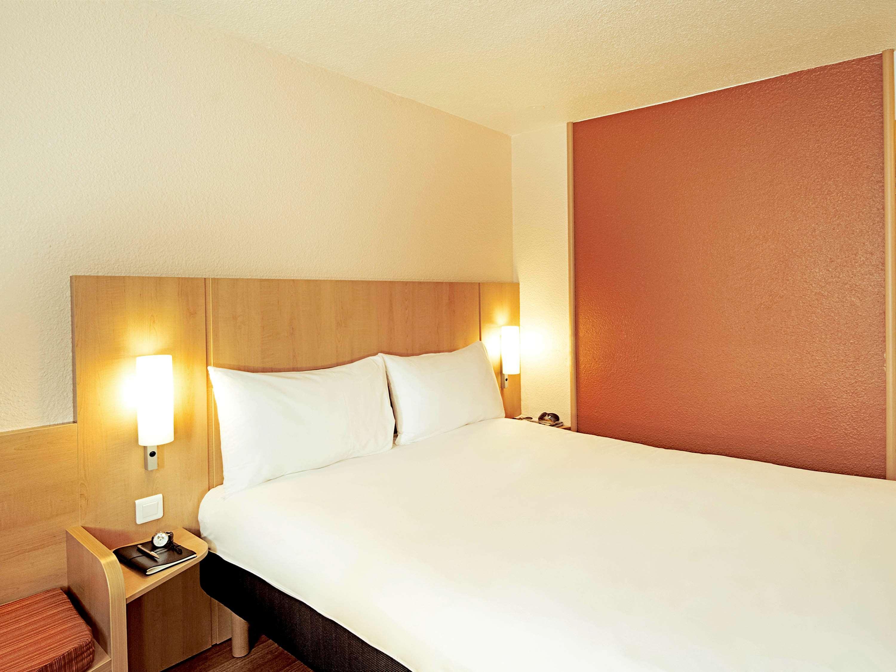 فندق Ibis Lyon Est تشابوناي المظهر الخارجي الصورة