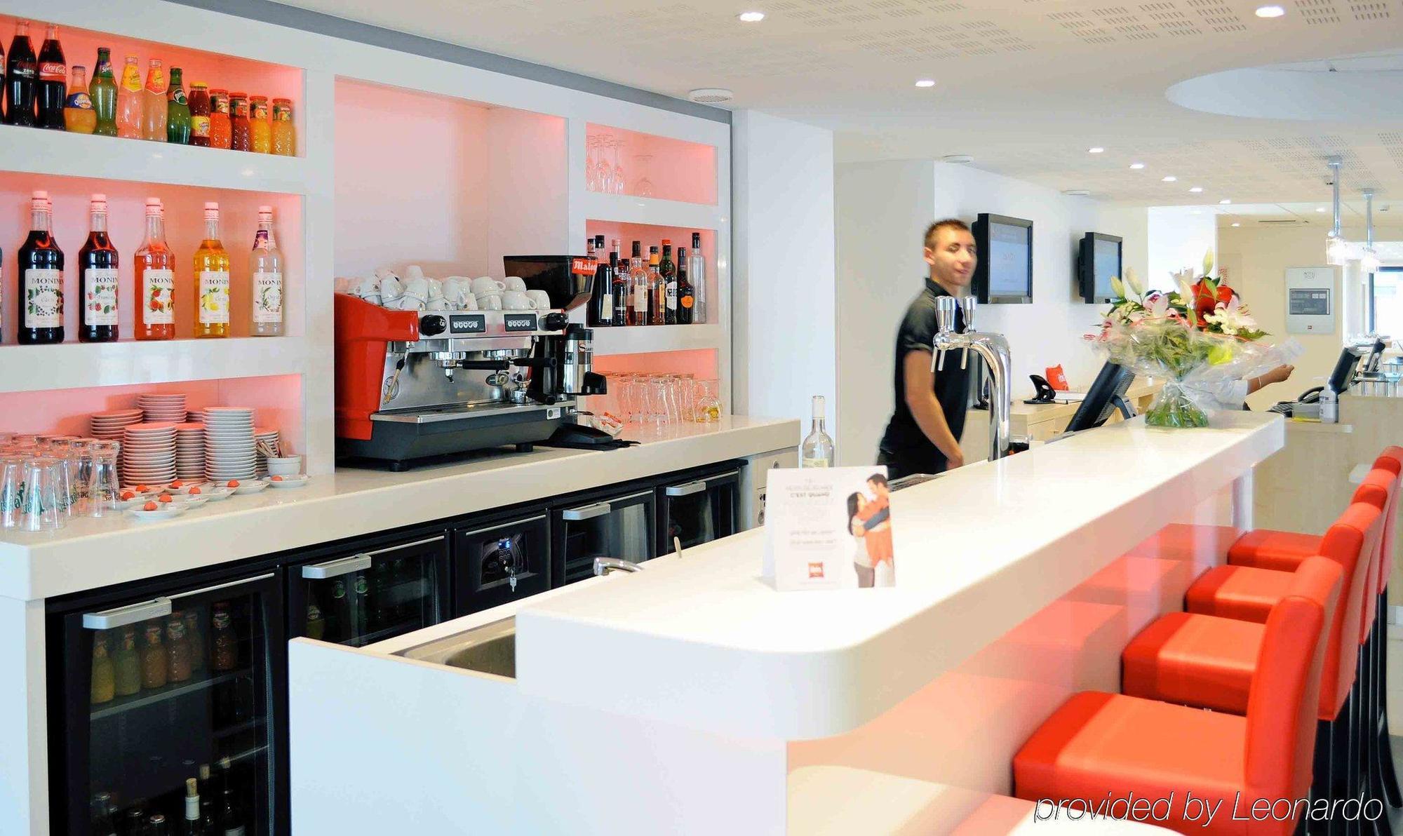 فندق Ibis Lyon Est تشابوناي المظهر الخارجي الصورة