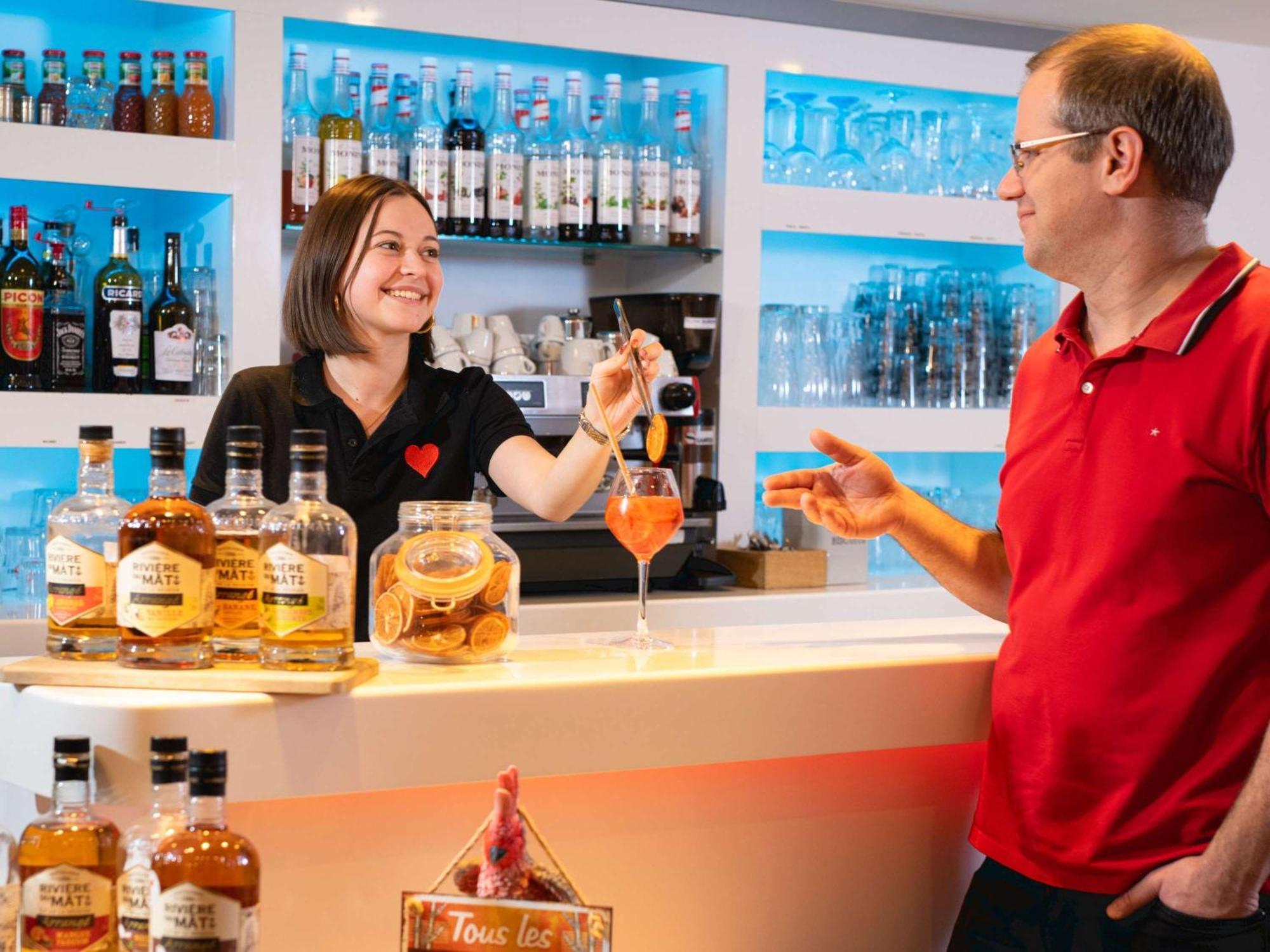 فندق Ibis Lyon Est تشابوناي المظهر الخارجي الصورة
